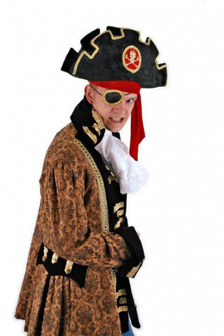 Шикарная пиратская шляпа