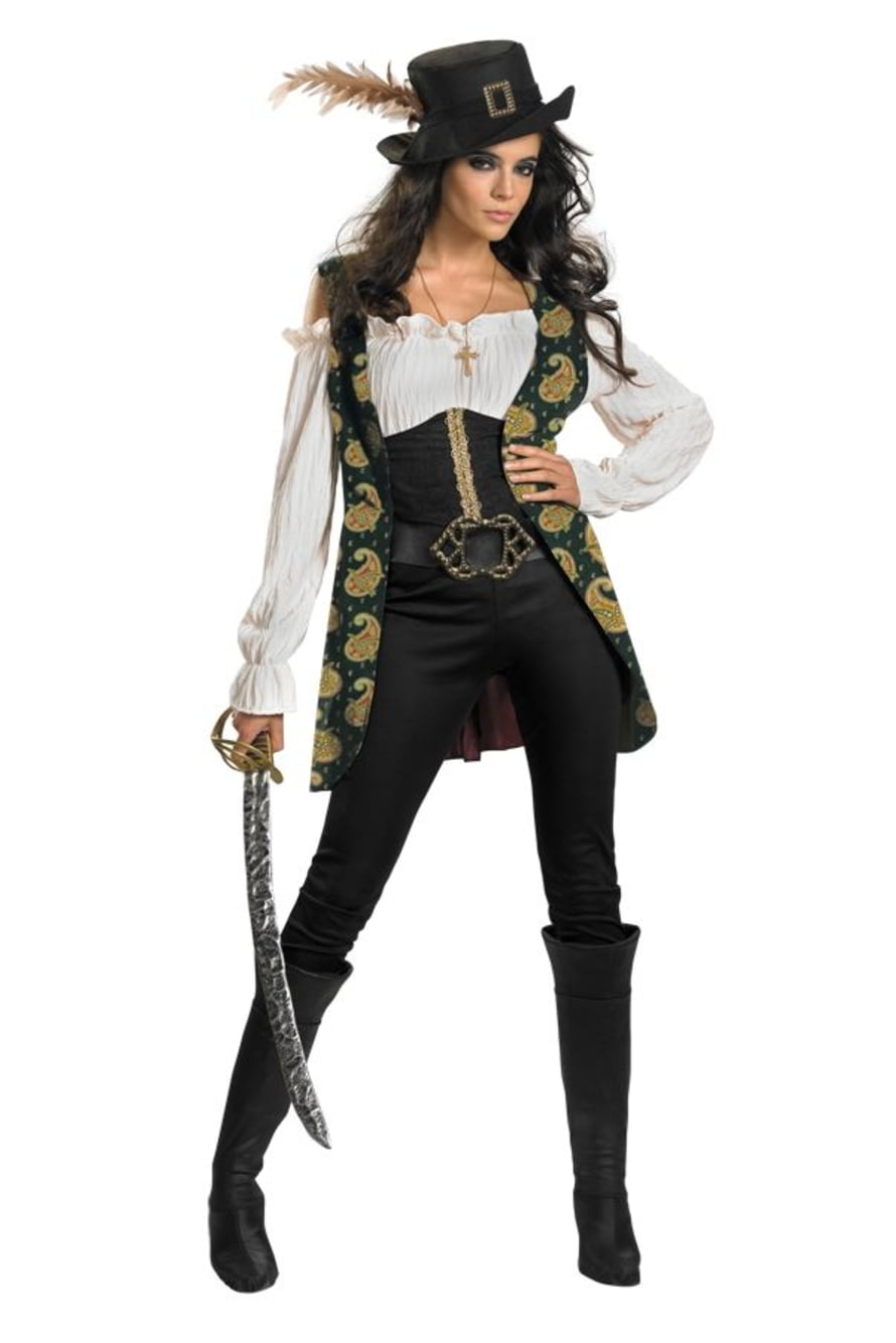 Пираты Карибского моря Анжелика в костюме Джека воробья