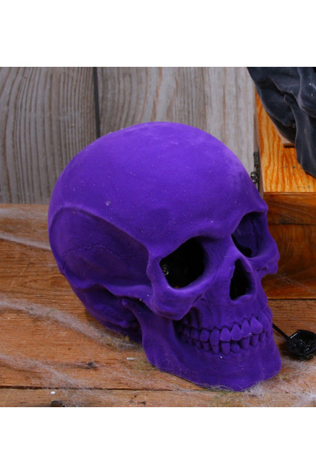 Светящийся череп с фиолетовым напылением