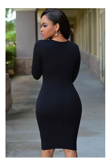 Черное платье с V-вырезом со шнуровкой