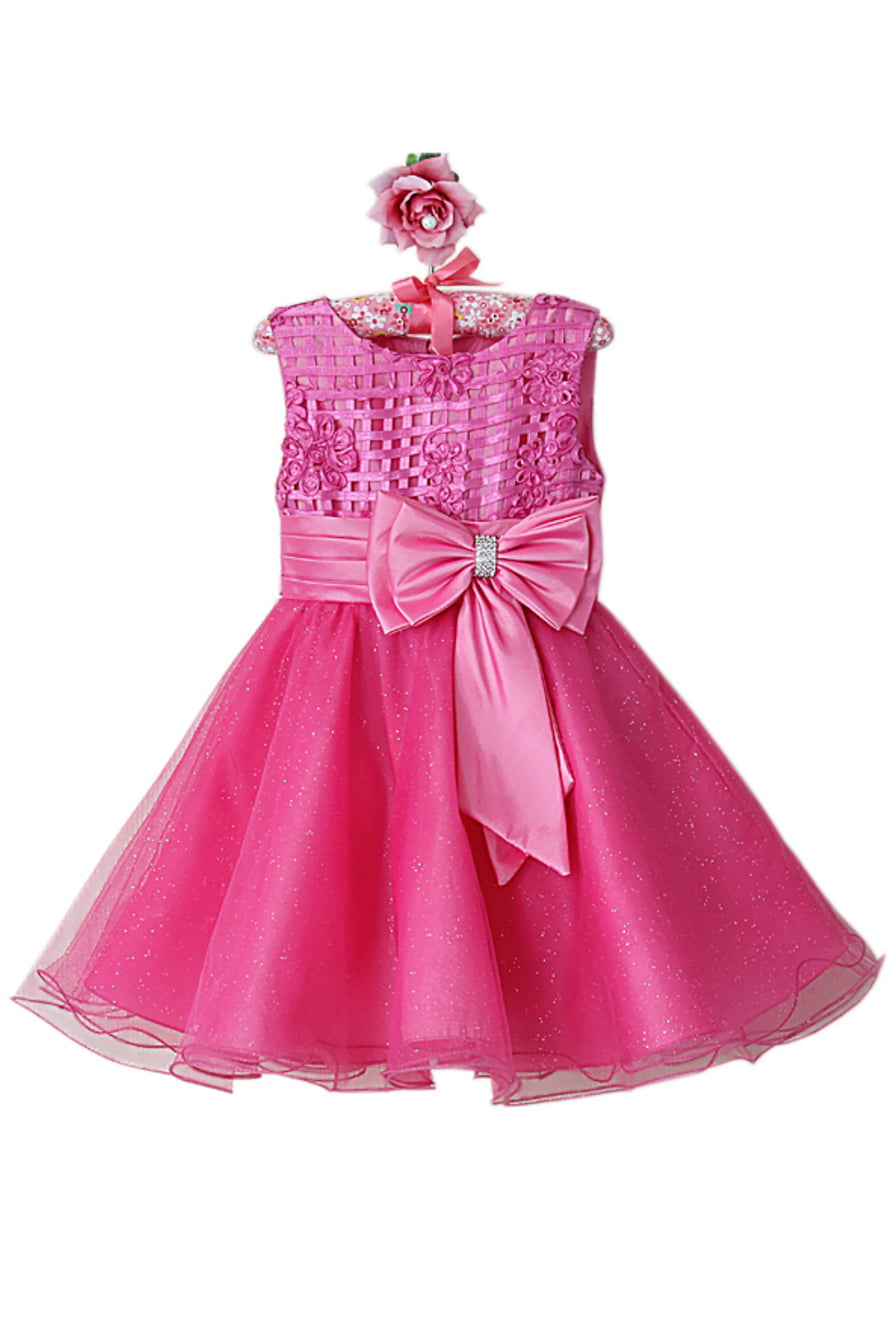 Праздничное розовое платье