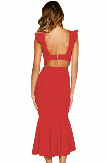 Праздничное красное платье