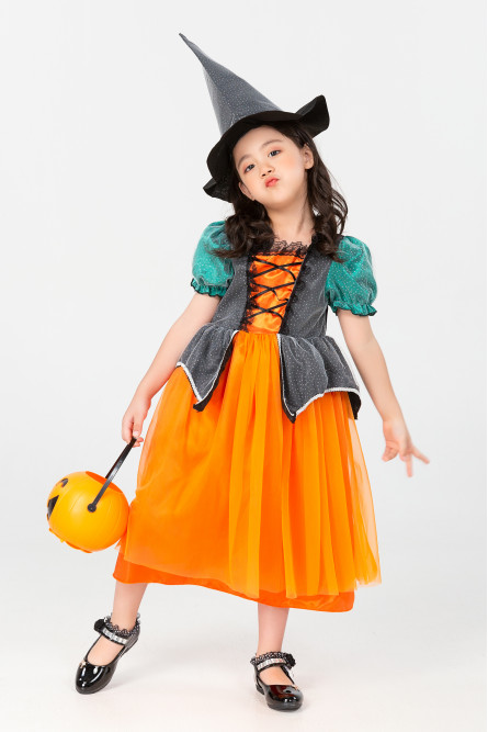 Карнавальный костюм оранжевой ведьмочки