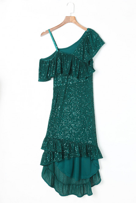 Блестящее зеленое платье с оборками
