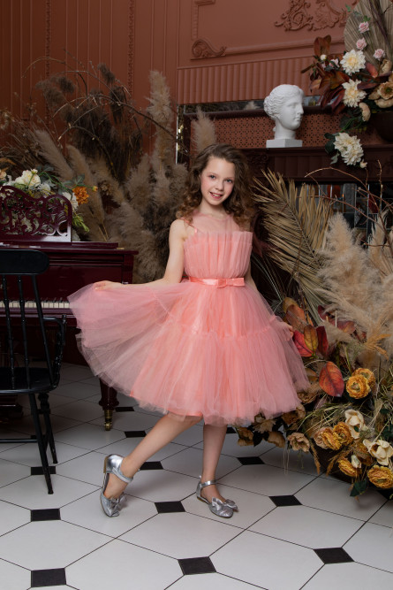 Детское пышное платье принцессы персиковое