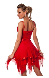 Красное легкое платье