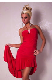 Красное платье с подолом-лесенкой