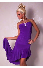 Фиолетовое платье с неровным подолом