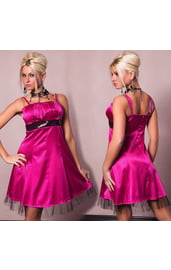 Розовое платье со вставкой