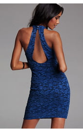 Платье с синим кружевом