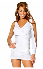 Соблазнительное белое платье