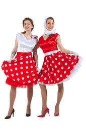 Красно-белое платье в стиле 50-х