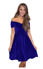 Синее бархатное платье