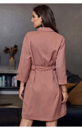 Розовое платье-рубашка с поясом